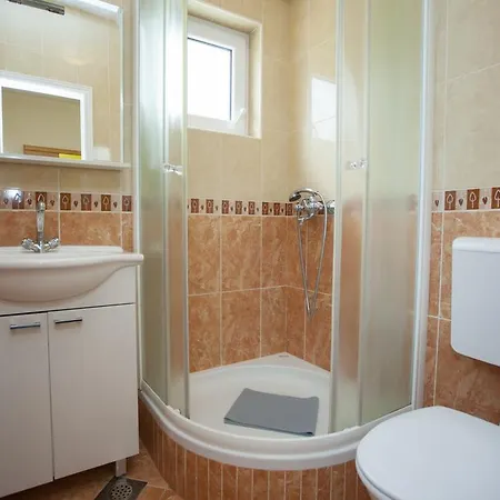 Apartments Makarska